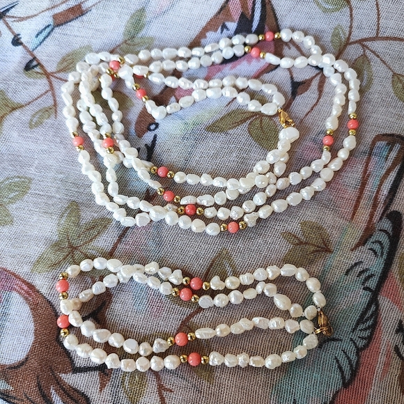 Gritty Fresh Water Pearl Dual Strand Necklace and Bracelet Coral Color Beads - Picture 3 of 6